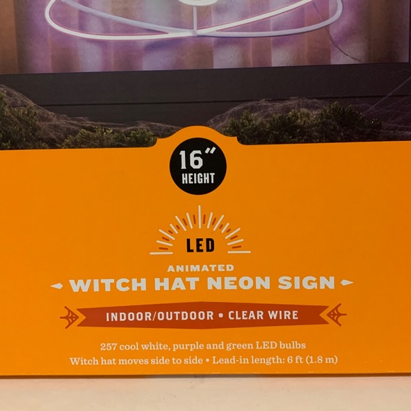 NIB. HYDE & EEK! Witch Hat Neon Sign - Picture 7 of 7